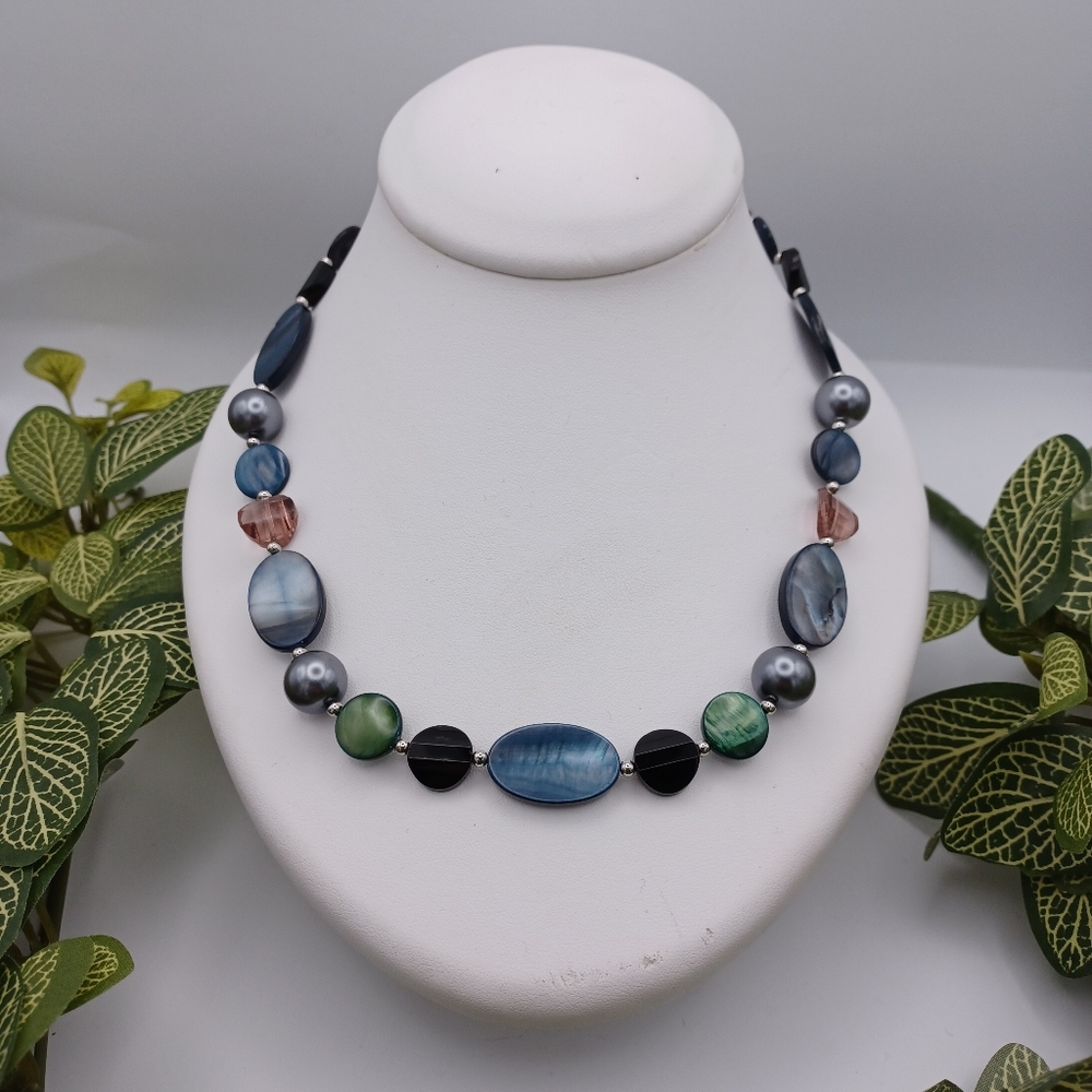 Mother of Pearl Necklace